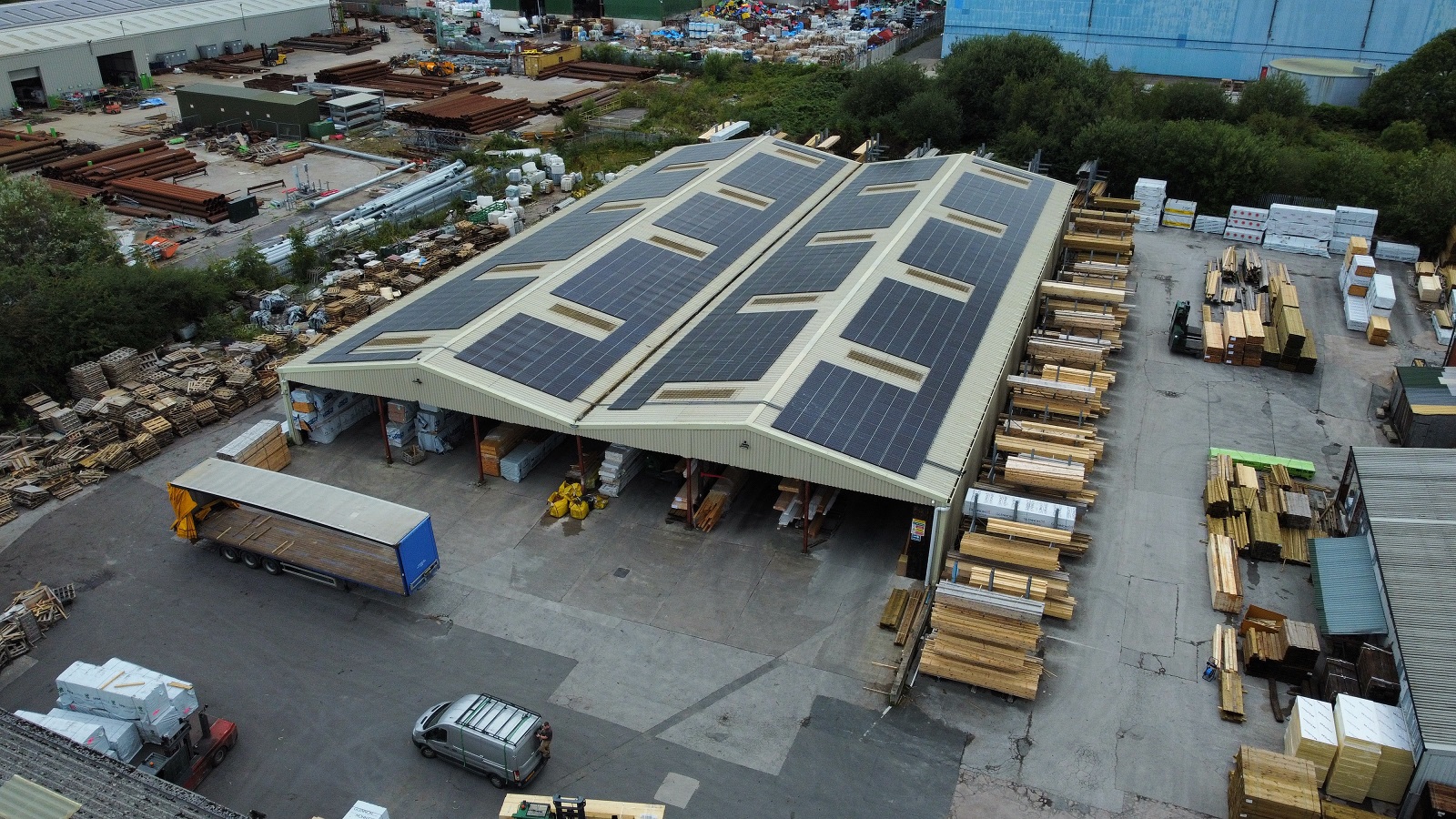Beesley & Fildes invests in solar panels - Builders Merchants Journal - BMJ