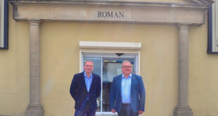 183880 Roman showers