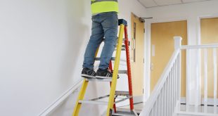 Werner is celebrating three years of its successful ‘Stepping Up to Safety’ campaign – a nationwide initiative aimed at raising awareness and improving safety for professionals working at height.