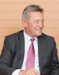 9c7a3ba3 4a12 4a95 bfaa 0f9727f0bef8