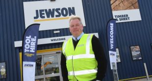 Andy Ruiz – Branch Manager Jewson new branch devizes