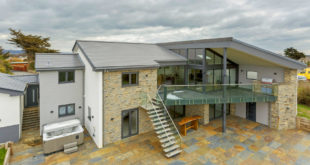 BR1813BH BMI Cambrian Beach House 3