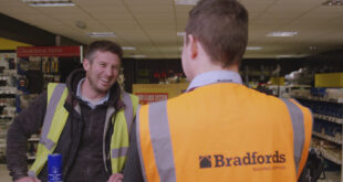 Bradfords Cust Service2