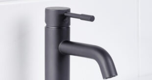 Bristan Basin mixer 002 edit