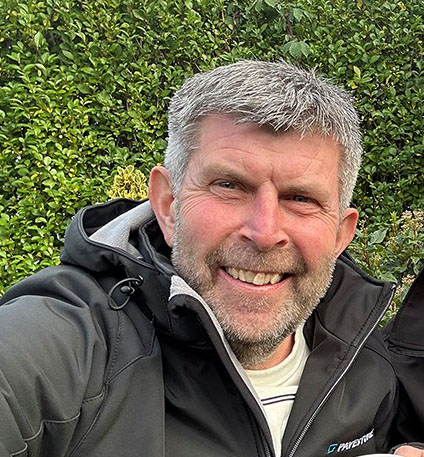 Carl Knowles left joins Pavestone as its Head of Marketing copy