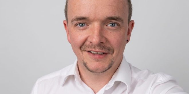 Flex-R promotes manager to key position