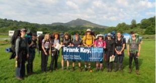 Frank Key supports Arnold