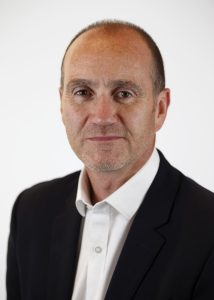Ian Dean Headshot