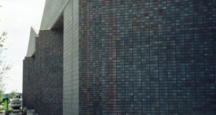 Ibstock Brickss Staffordshire Blue Brindle Dragface is manufactured at Lodge Lane