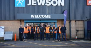 Jewson to sponsor darts legend James Wade