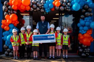 Jewson donates £1,000 to school as part of relaunch celebration