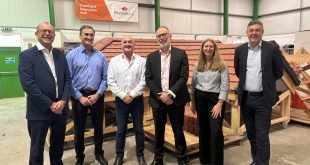 Leading roof tile manufacturer Russell Roof Tiles has secured an eight-figure funding package from HSBC UK to support the next phase of its ambitious growth and innovation strategy.