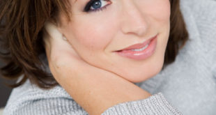 Natasha Kaplinsky RuthCrafer