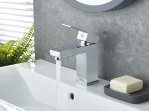 QB BAS C Lifestyle 4