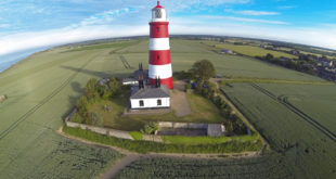 Sandtex Trade Happisburgh Lighthouse redecoration
