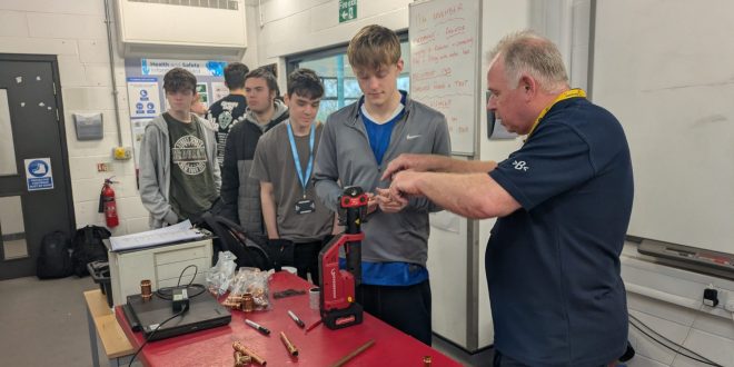 Conex Bänninger gives demonstration at Stephenson College