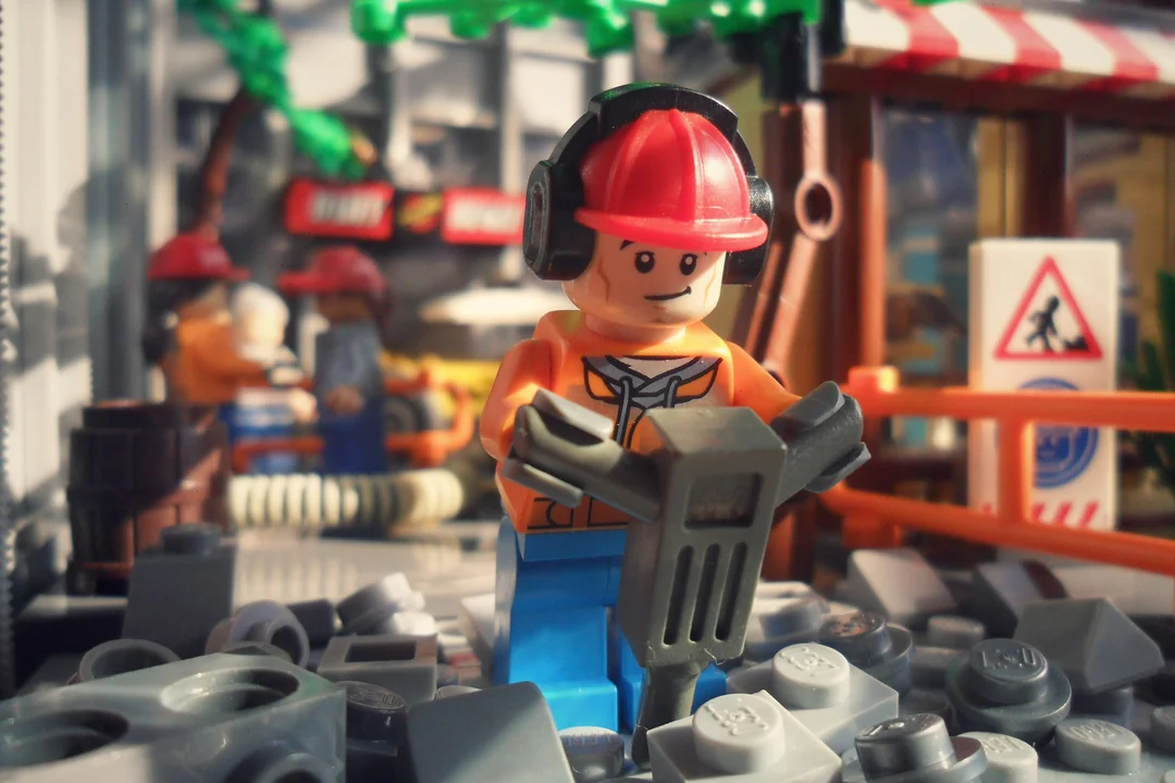 built and photographed a scene with a lego construction v0 v36992da8dna1